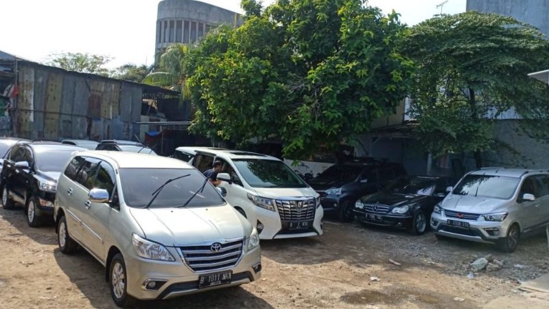 Bisnis Penyewaan Mobil